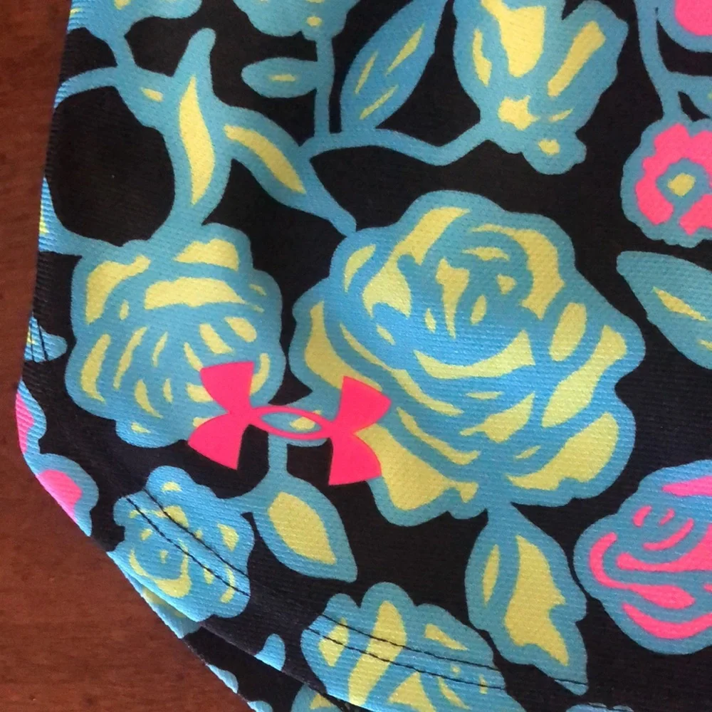 YXL Girl’s Under Armour Floral Hawaiian loose fit drawstring shorts